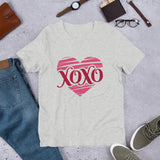 XOXO Heart / Premium Short-Sleeve Unisex T-Shirt