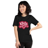 Kuss (Kiss) with Arrow Through Heart / Premium Short-Sleeve Unisex T-Shirt